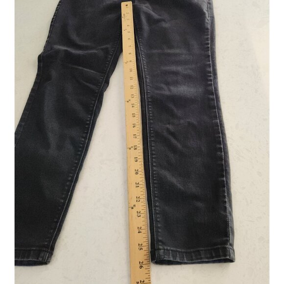 Curve Appeal High Rise Jeans Black Denim Stretch Womens Size 8/29 EUC - Picture 10 of 10